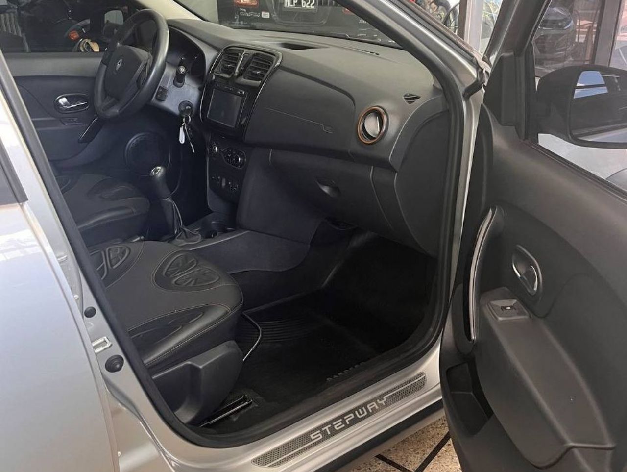 Renault Sandero Usado en Mendoza, deRuedas