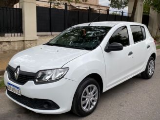 Renault Sandero Usado en San Juan Financiado