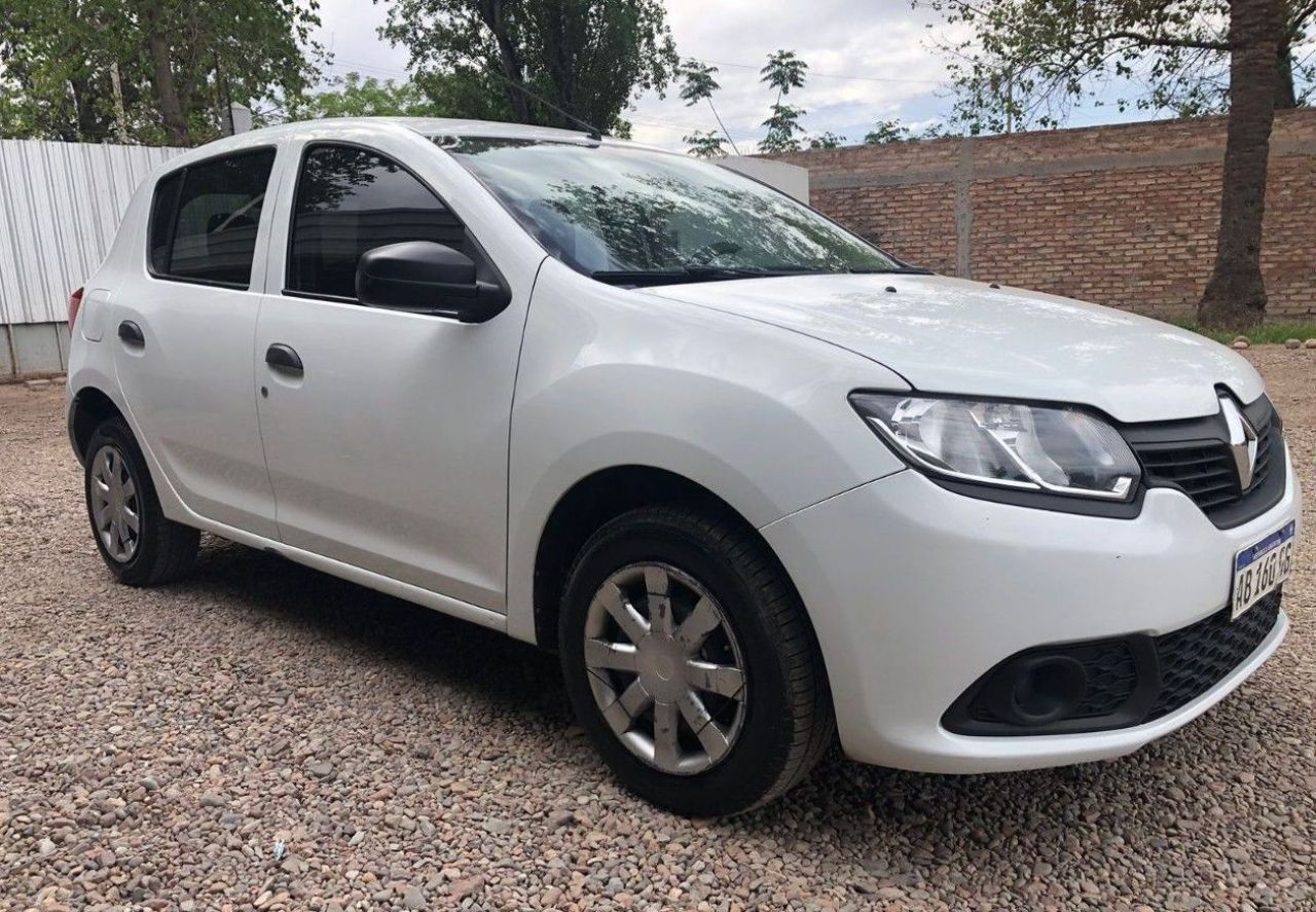 Renault Sandero Usado en Mendoza, deRuedas