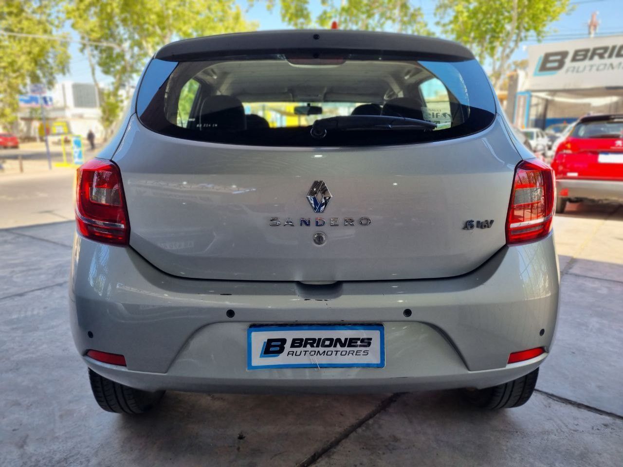 Renault Sandero Usado en Mendoza, deRuedas