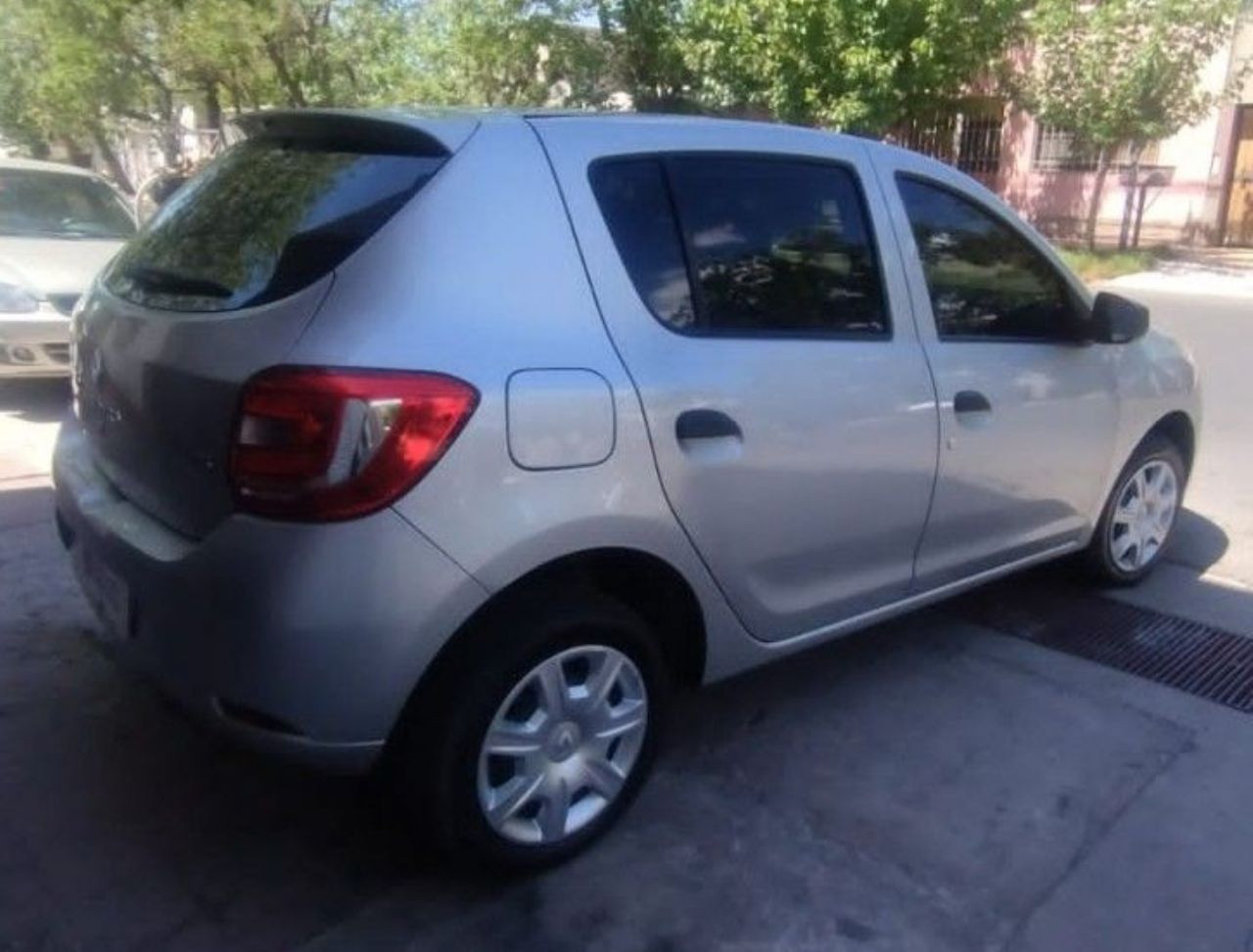 Renault Sandero Usado en Mendoza, deRuedas