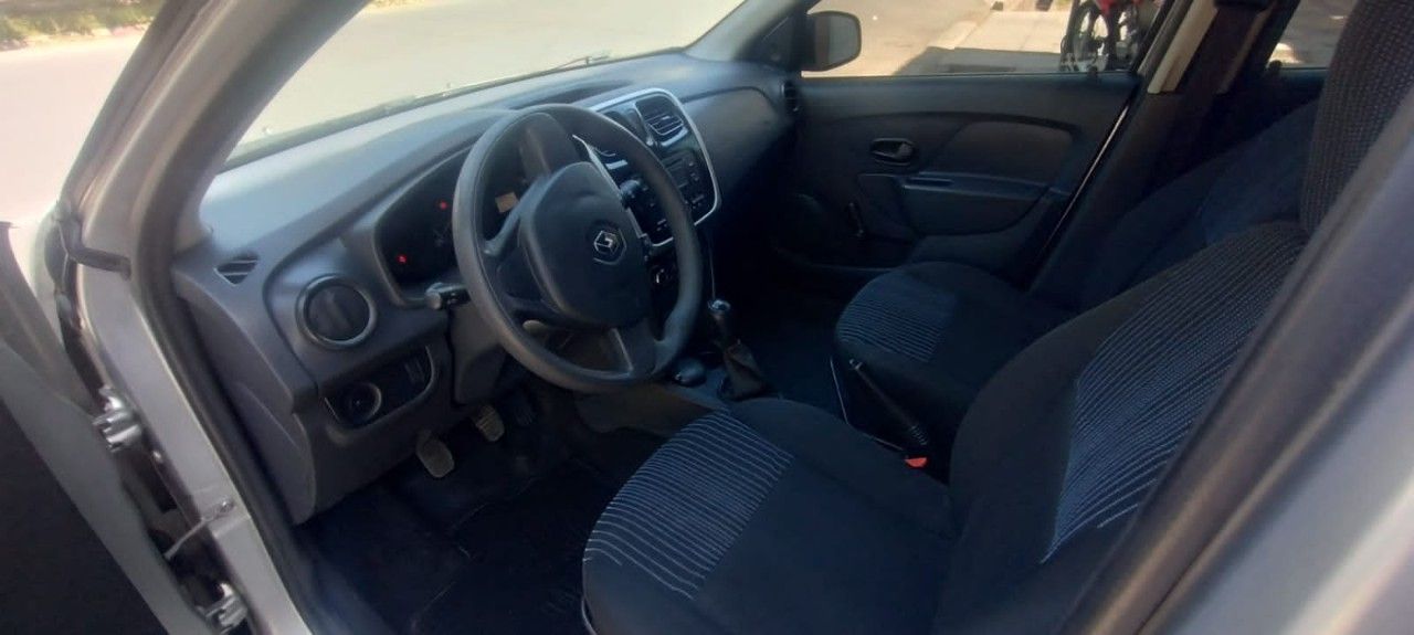 Renault Sandero Usado en Mendoza, deRuedas