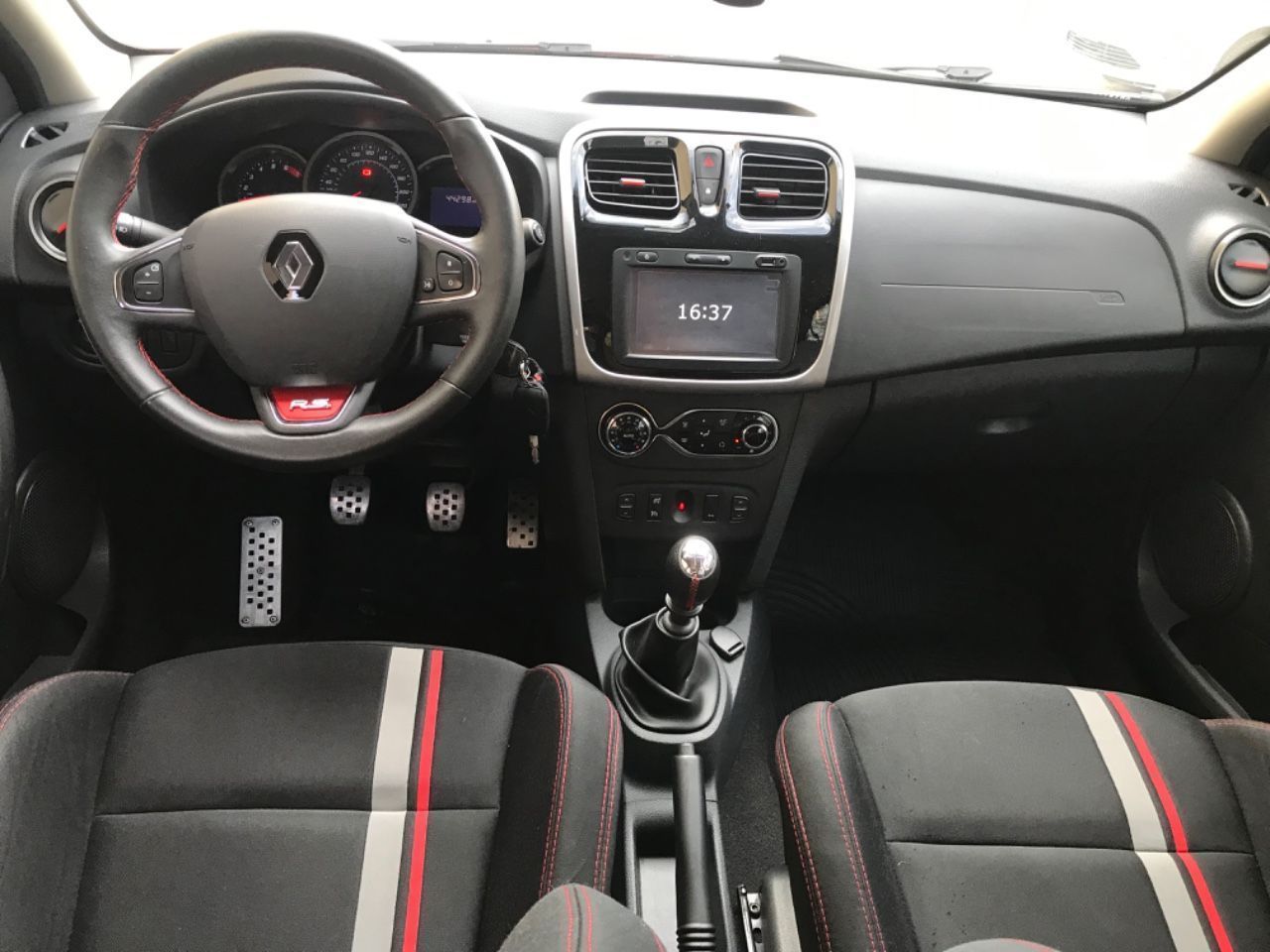 Renault Sandero Usado en Mendoza, deRuedas