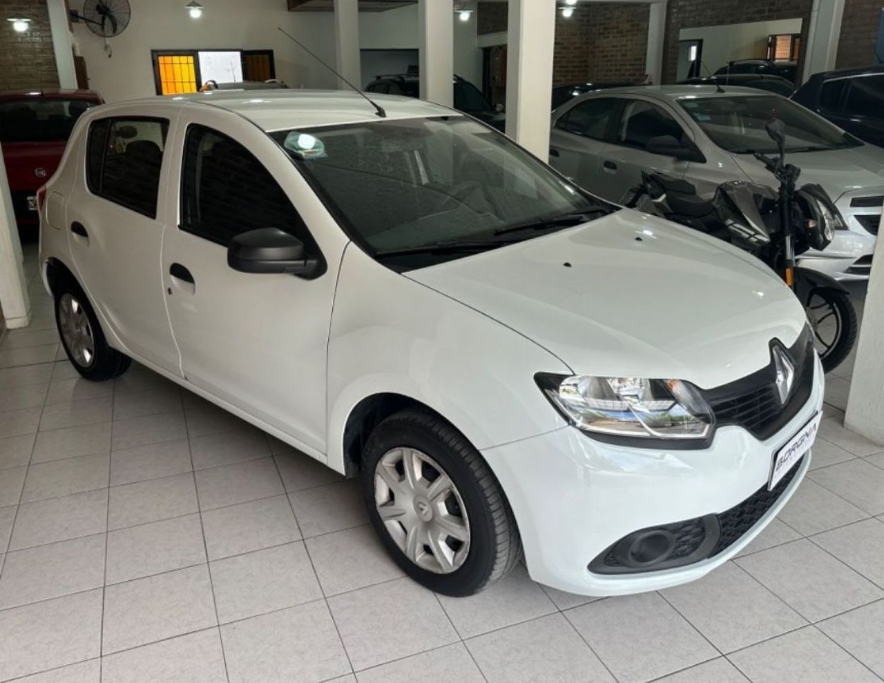 Renault Sandero Usado en Mendoza, deRuedas