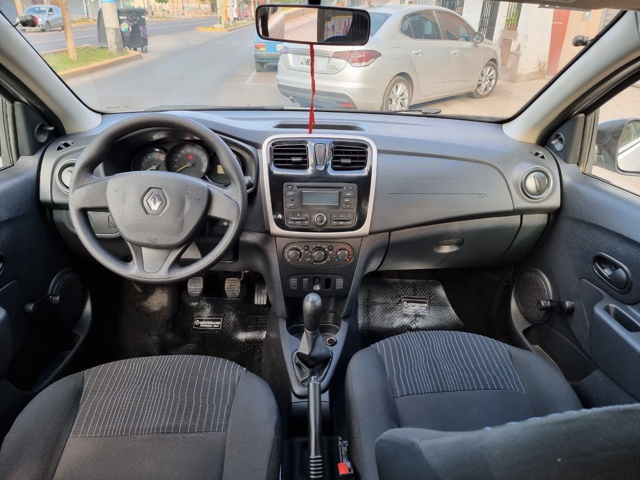 Renault Sandero Usado Financiado en Mendoza, deRuedas