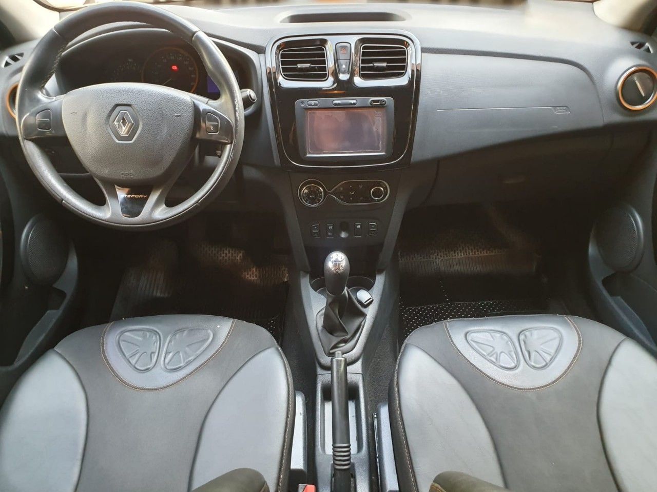 Renault Sandero Usado en Mendoza, deRuedas