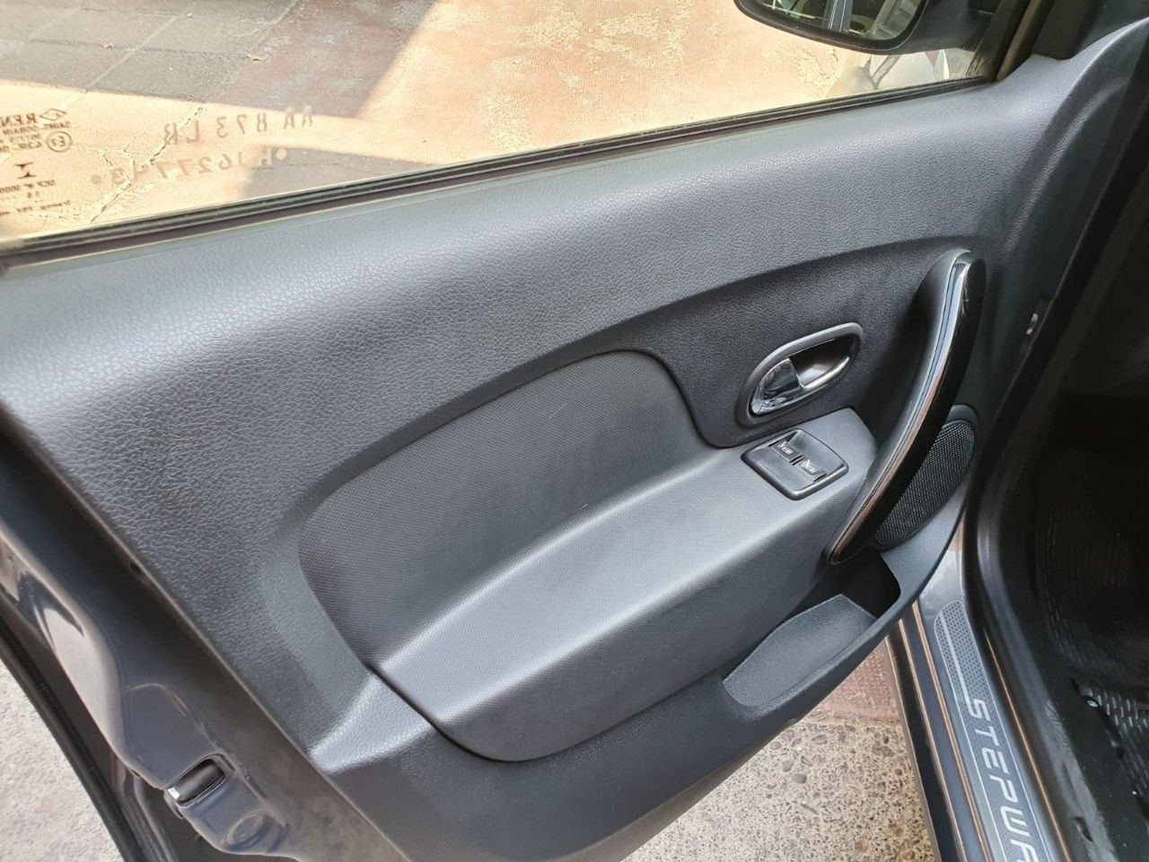 Renault Sandero Usado en Mendoza, deRuedas