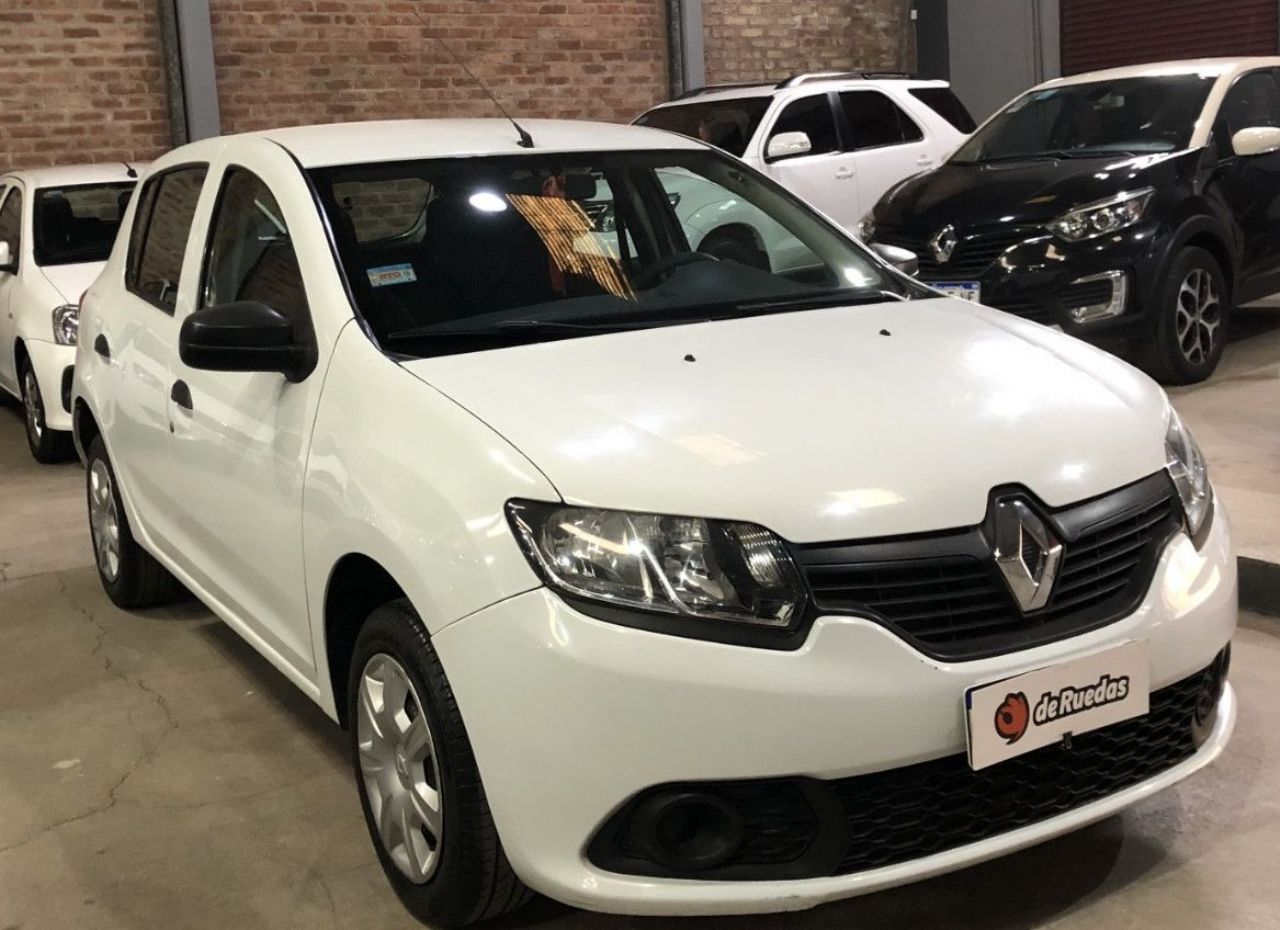 Renault Sandero Usado Financiado en Mendoza, deRuedas