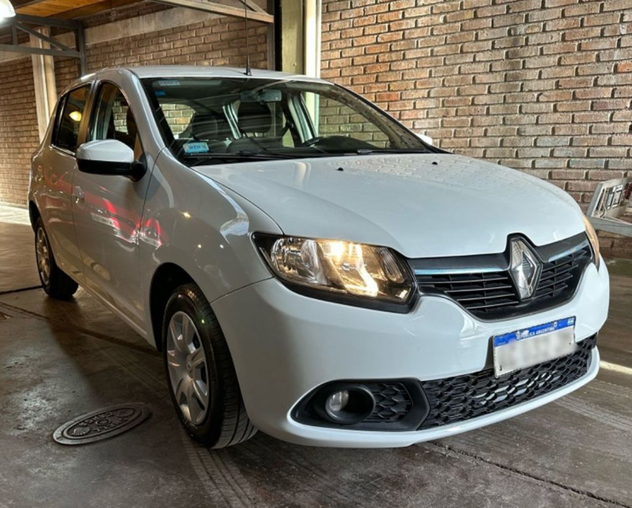 Renault Sandero Usado en Mendoza, deRuedas
