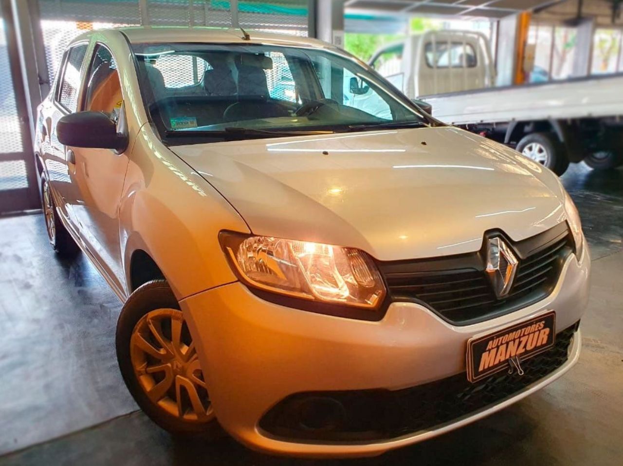 Renault Sandero Usado en Mendoza, deRuedas