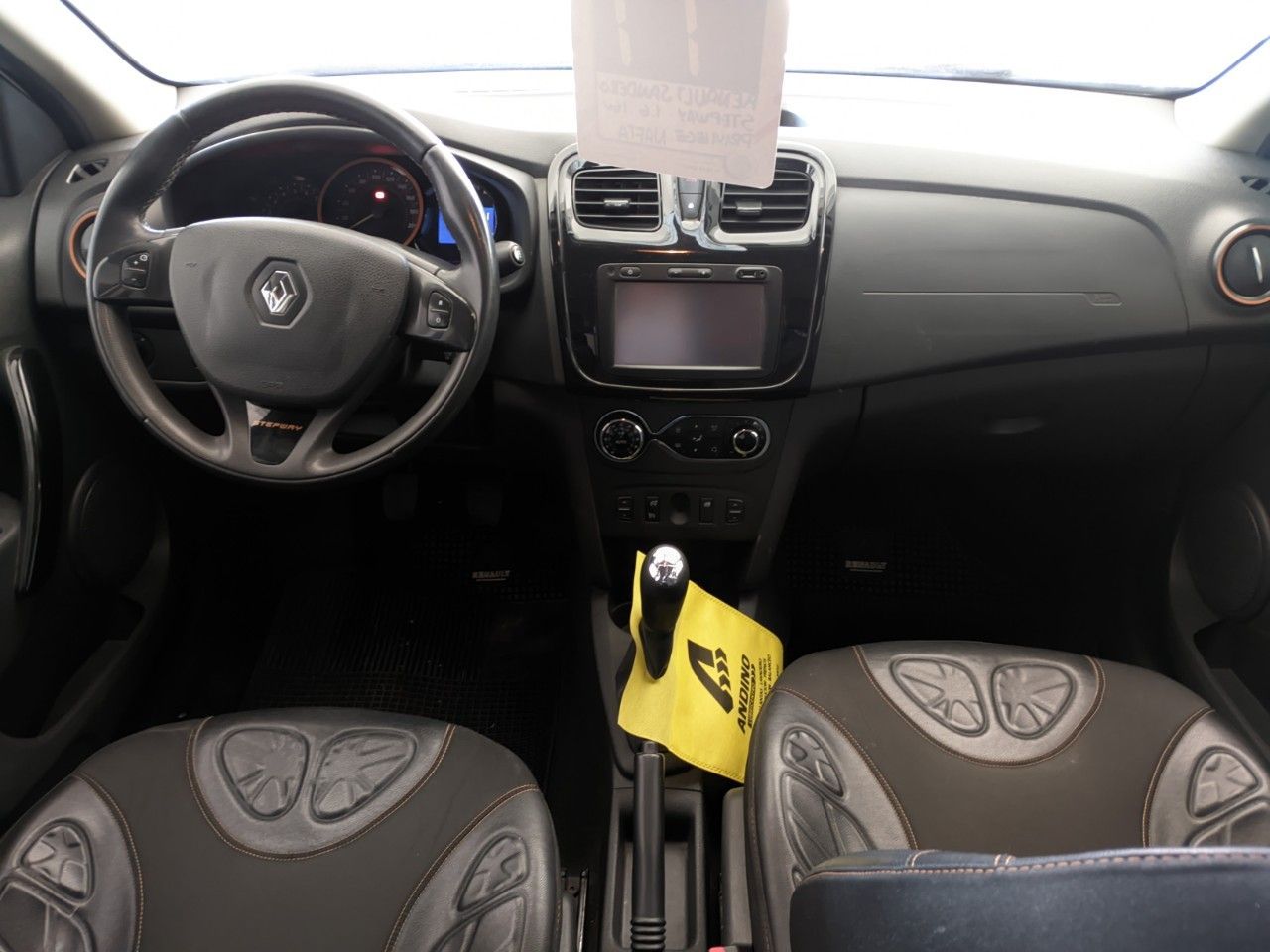 Renault Sandero Usado Financiado en Mendoza, deRuedas