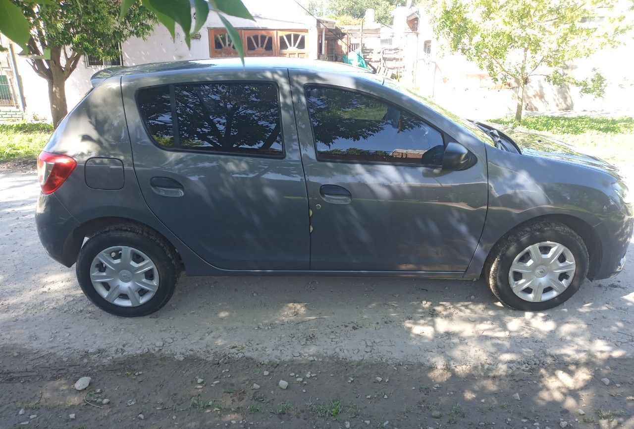 Renault Sandero Usado en Buenos Aires, deRuedas