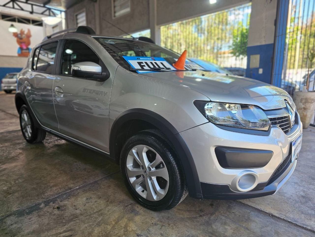 Renault Sandero Usado en Mendoza, deRuedas