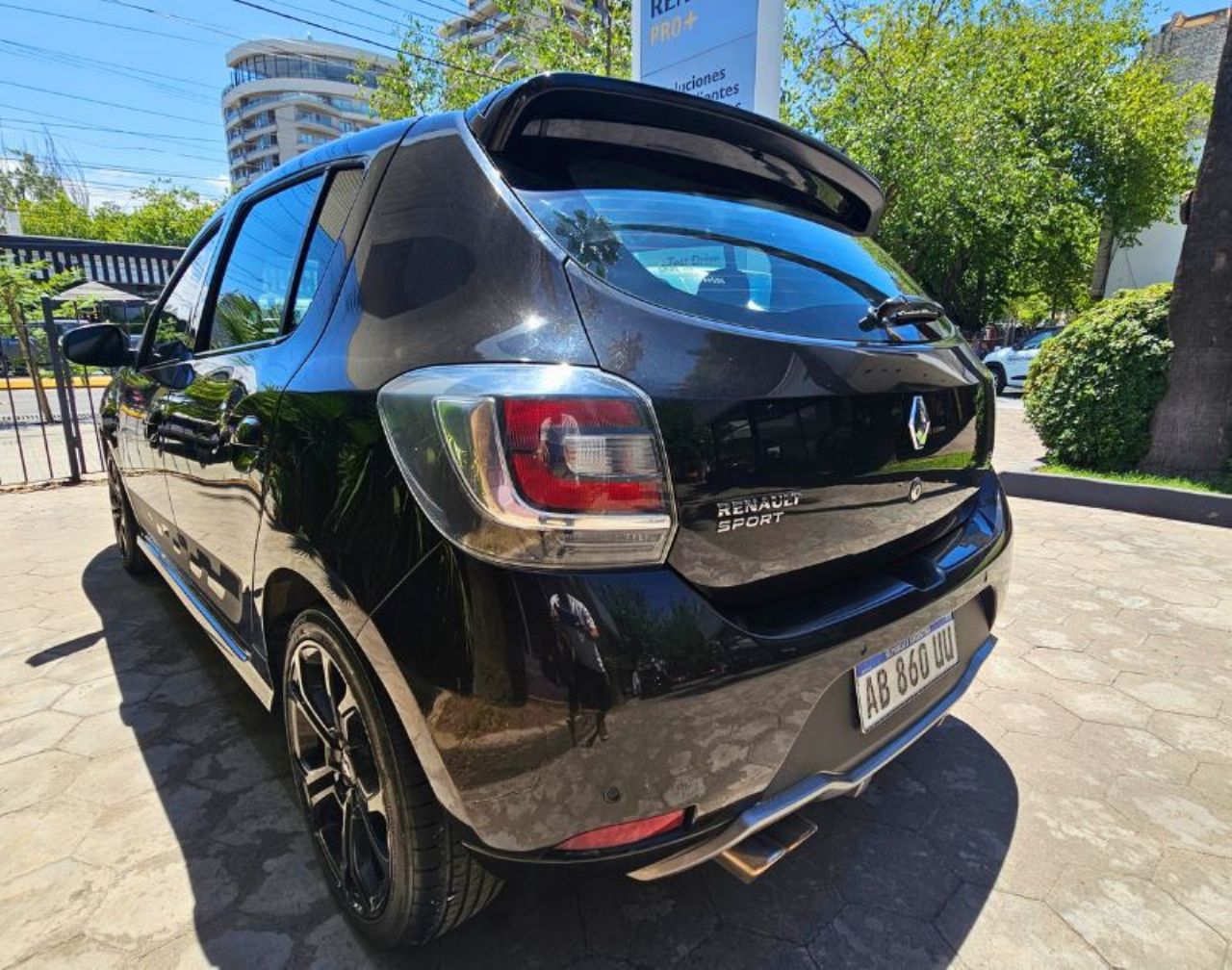 Renault Sandero Usado en Mendoza, deRuedas