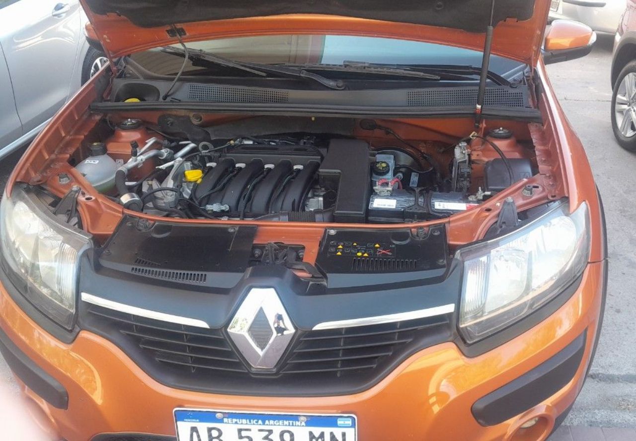 Renault Sandero Usado Financiado en Mendoza, deRuedas