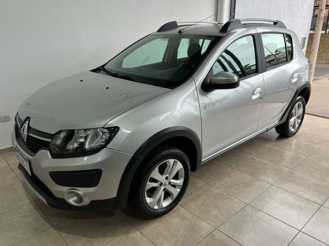 Renault Sandero Usado Financiado en Córdoba, deRuedas
