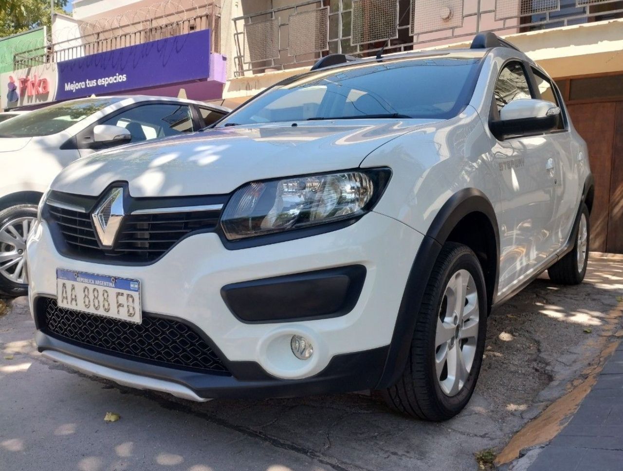 Renault Sandero Usado en Mendoza, deRuedas