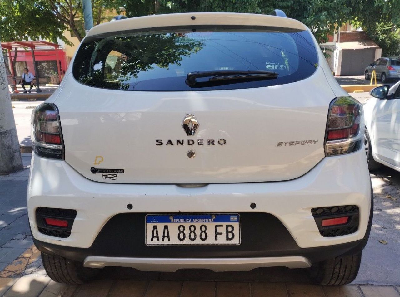 Renault Sandero Usado en Mendoza, deRuedas