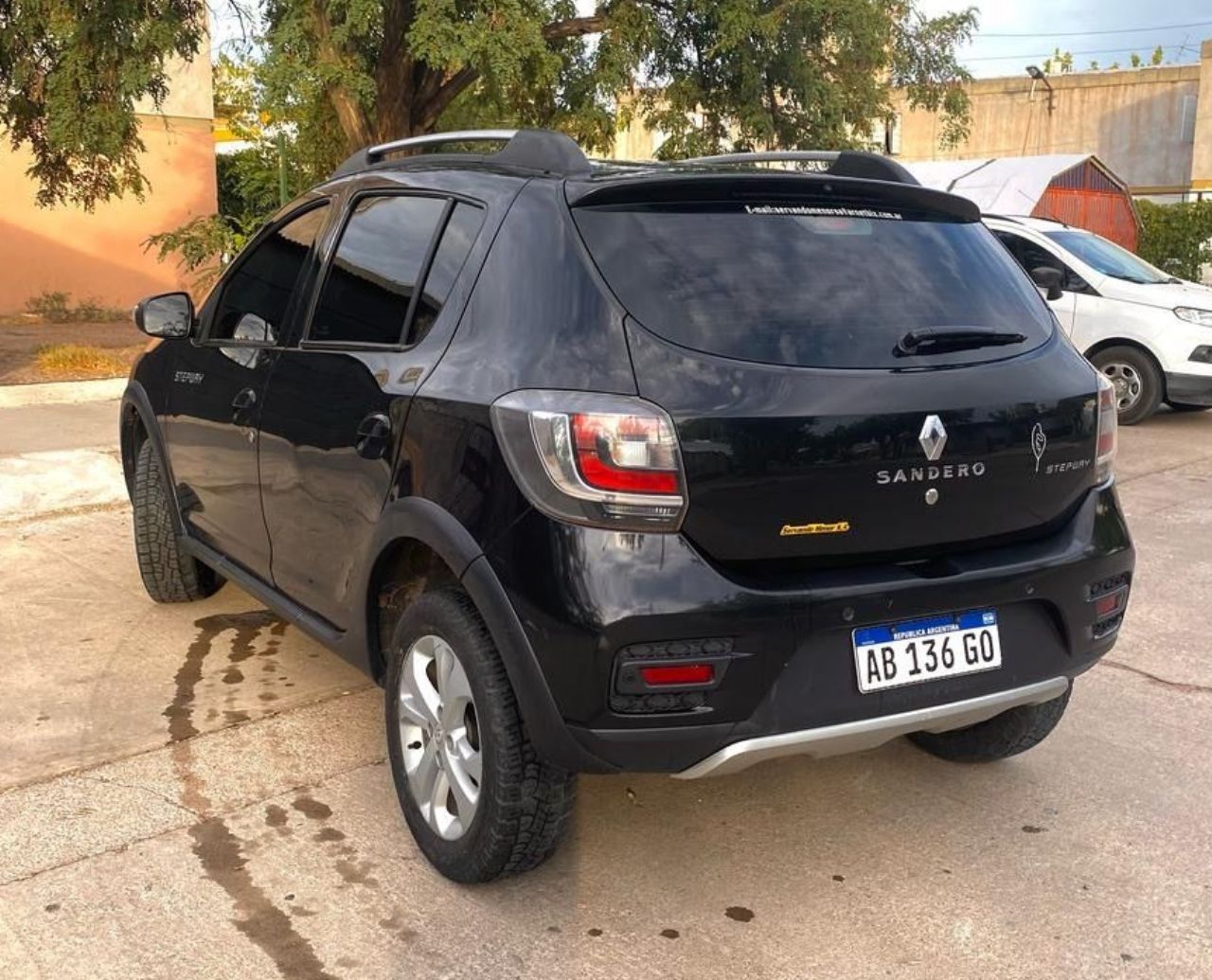 Renault Sandero Usado Financiado en Mendoza, deRuedas