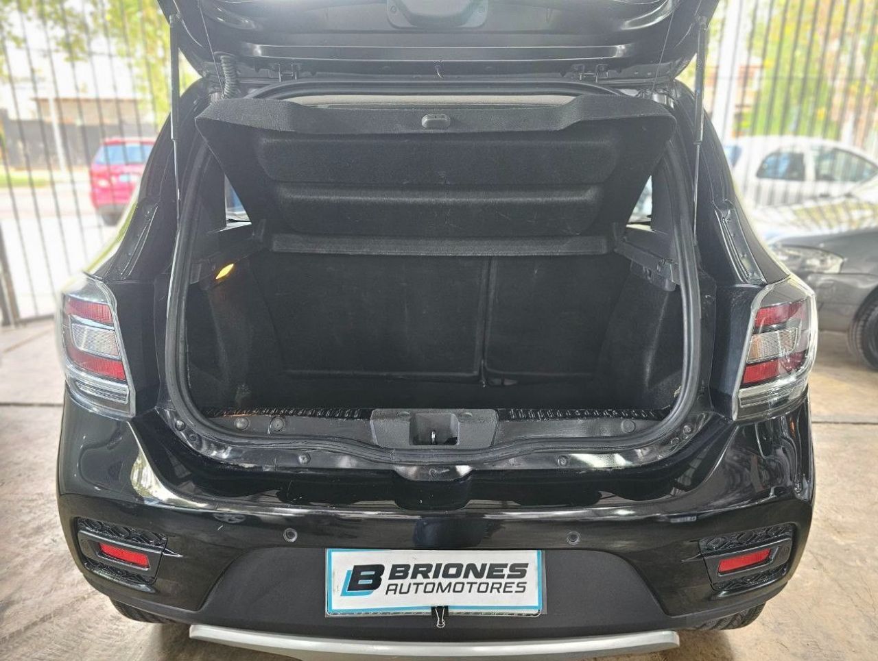 Renault Sandero Usado en Mendoza, deRuedas