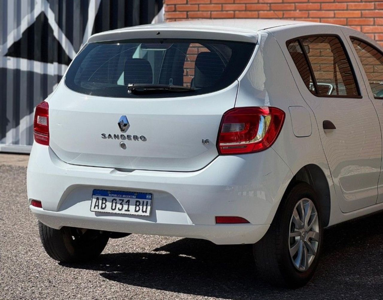 Renault Sandero Usado en Córdoba, deRuedas