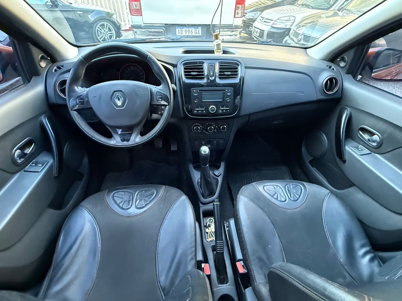 Renault Sandero Usado en San Luis, deRuedas