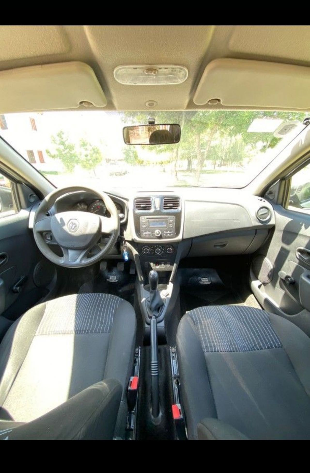 Renault Sandero Usado Financiado en Córdoba, deRuedas