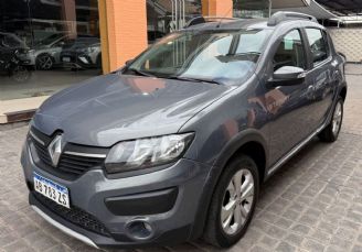Renault Sandero Usado en Mendoza Financiado