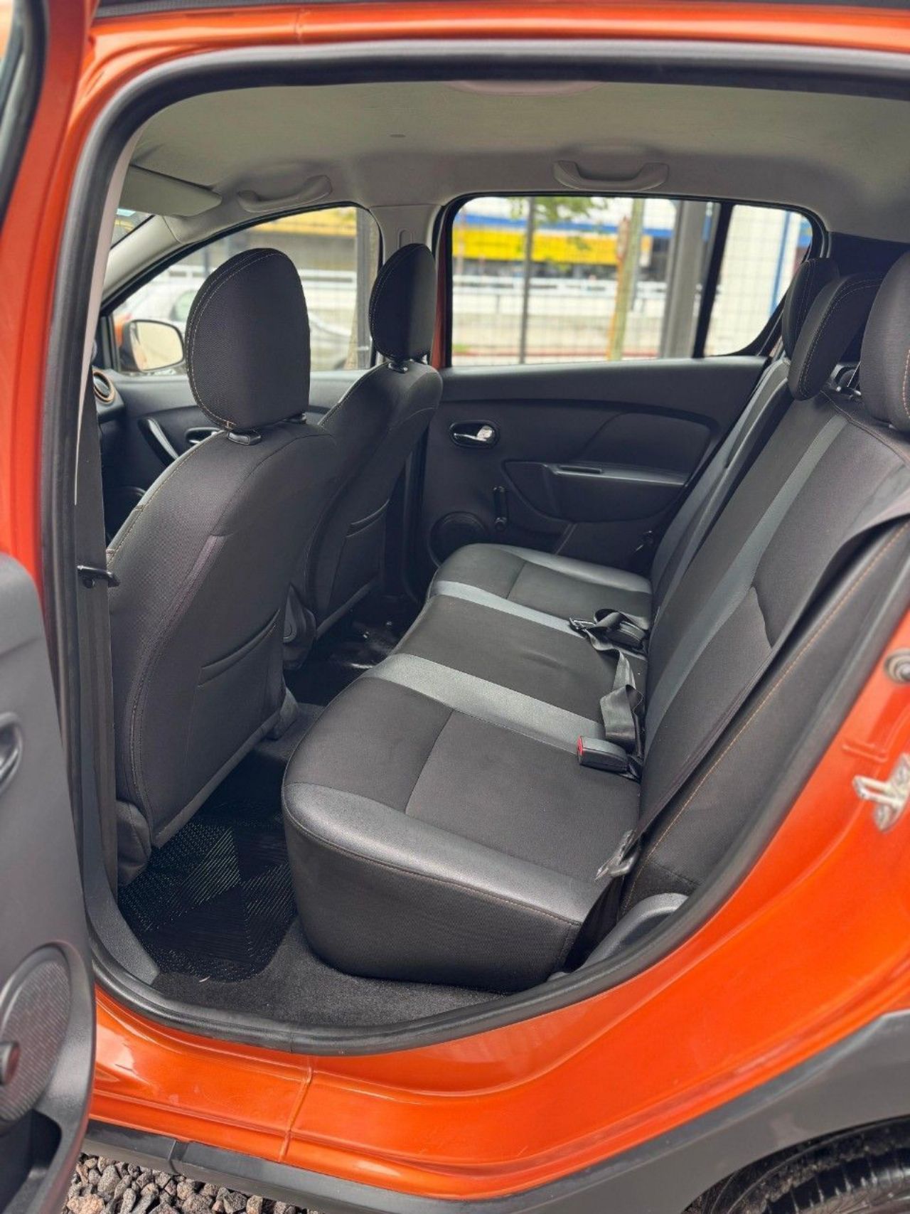 Renault Sandero Usado Financiado en Córdoba, deRuedas