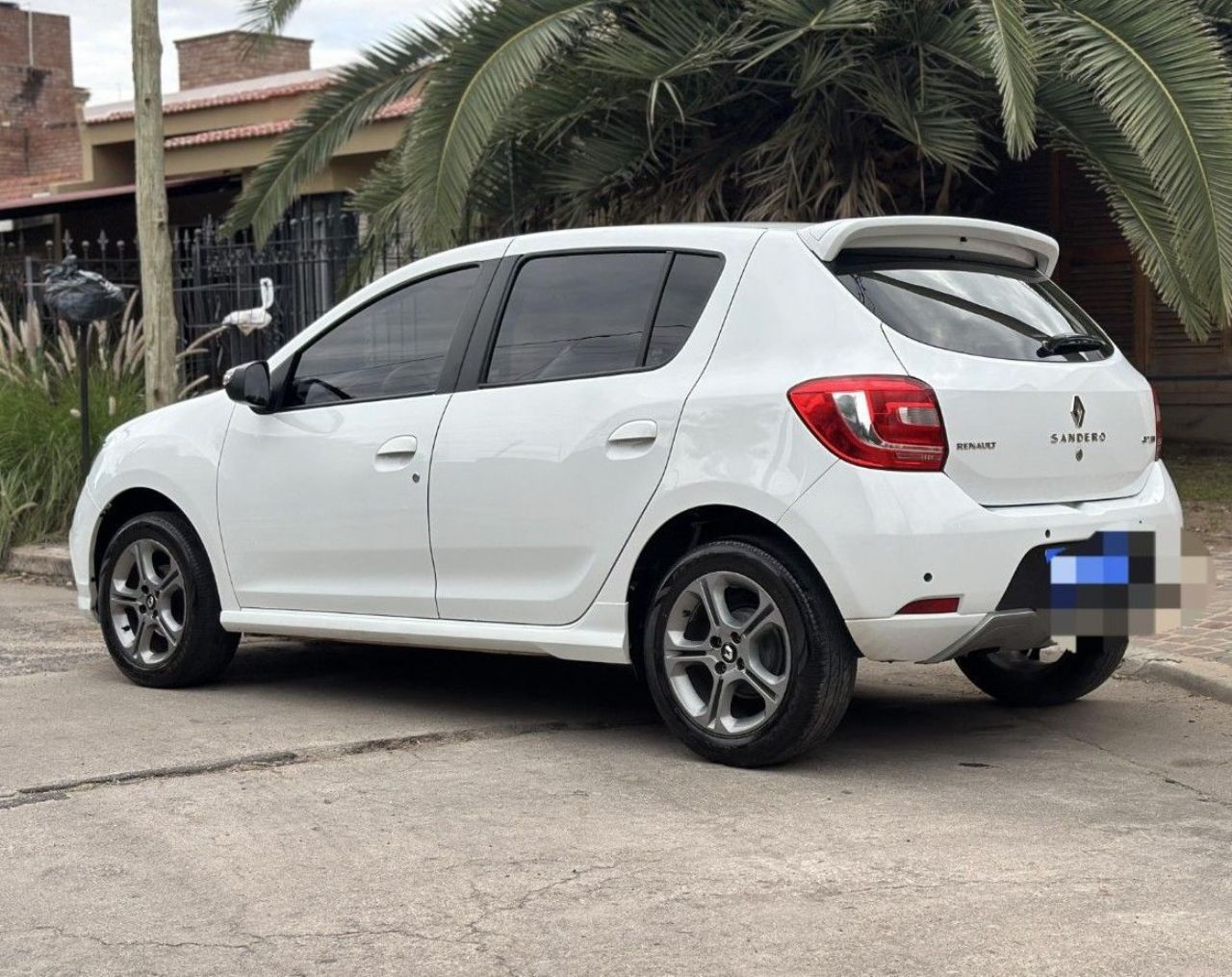 Renault Sandero Usado Financiado en Córdoba, deRuedas