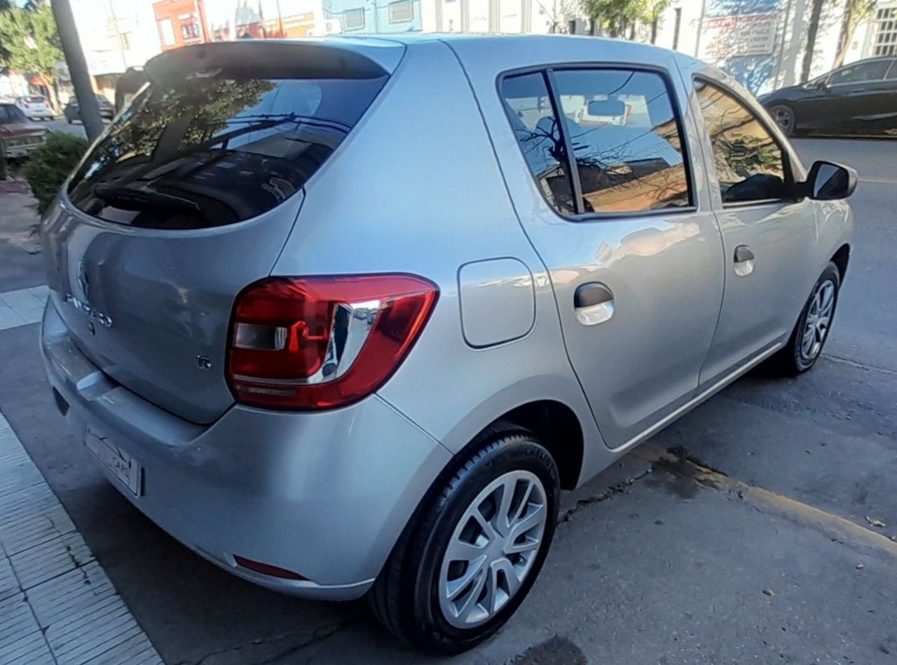 Renault Sandero Usado Financiado en Córdoba, deRuedas