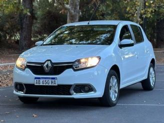 Renault Sandero Usado en Mendoza