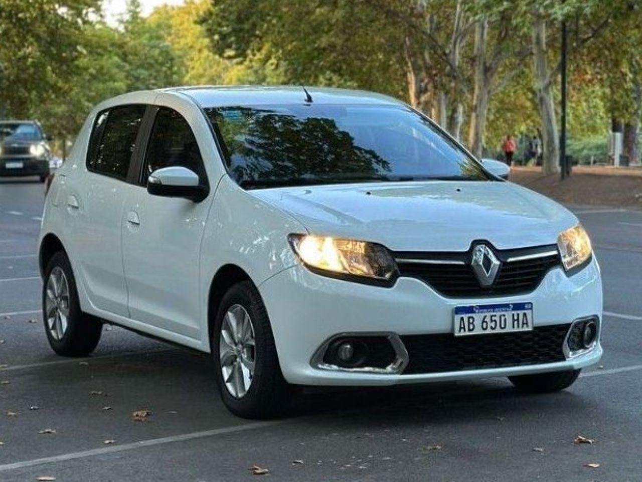Renault Sandero Usado en Mendoza, deRuedas