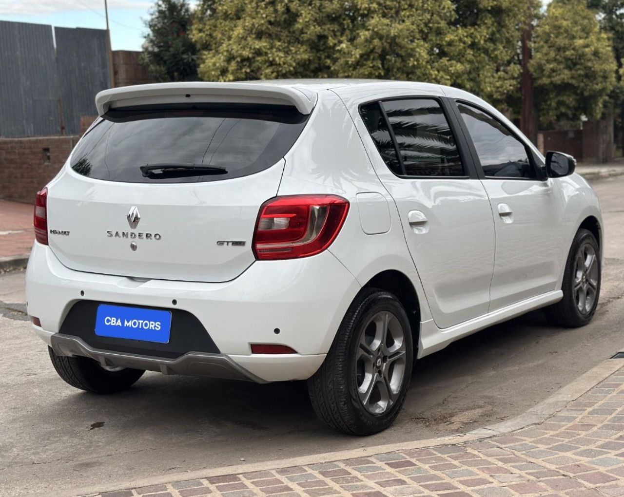 Renault Sandero Usado Financiado en Córdoba, deRuedas