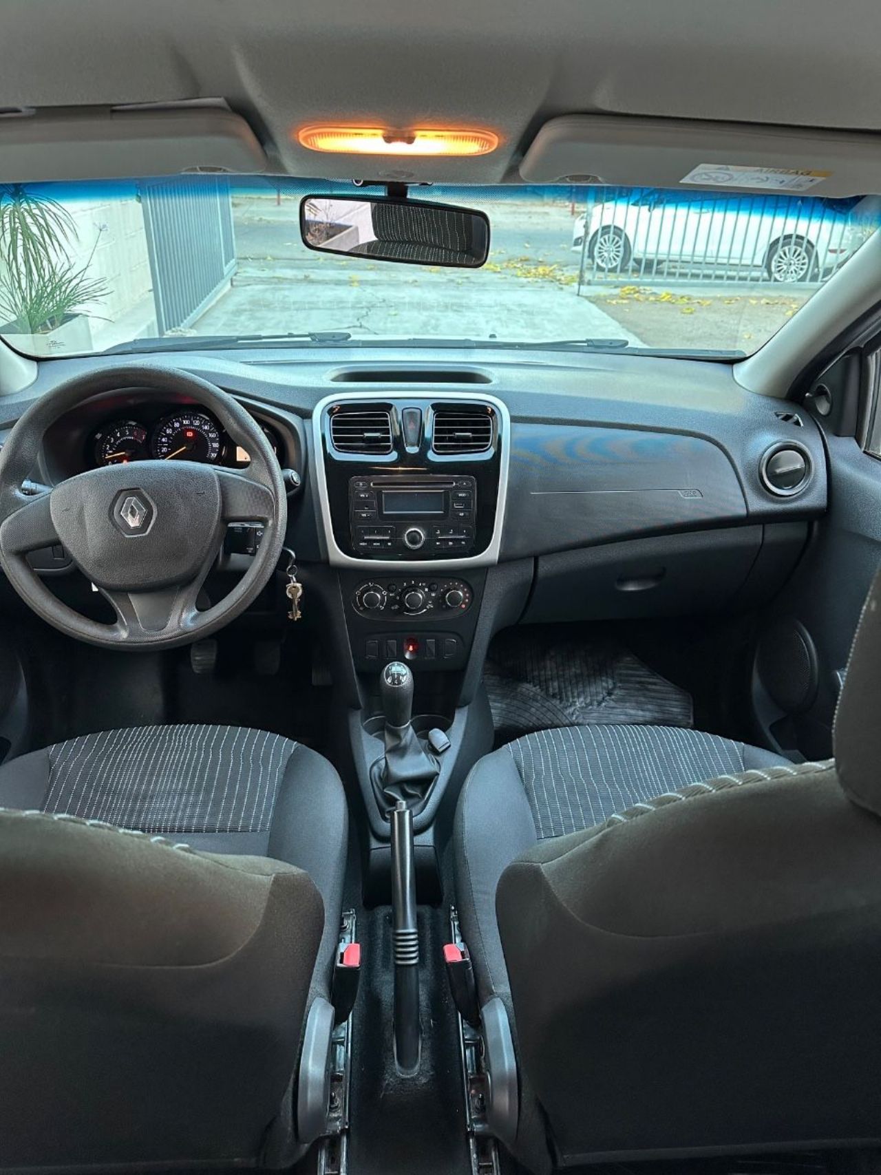 Renault Sandero Usado en San Juan, deRuedas