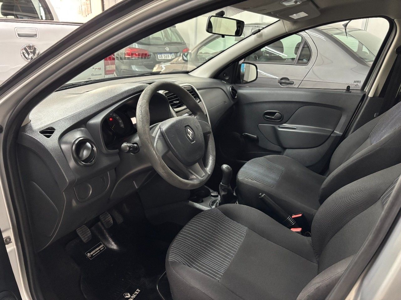 Renault Sandero Usado en Mendoza, deRuedas