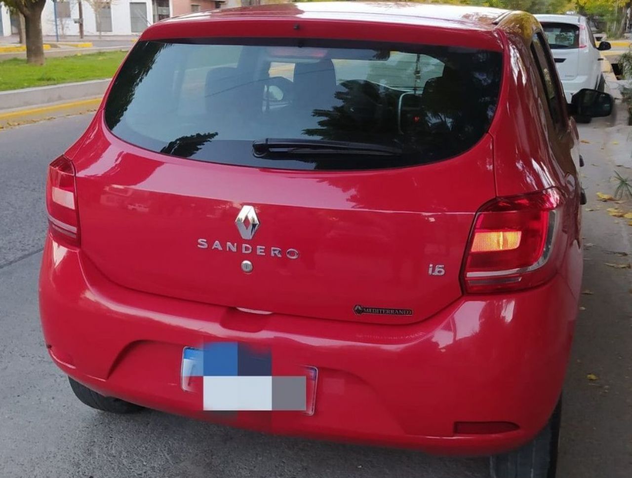 Renault Sandero Usado en Mendoza, deRuedas
