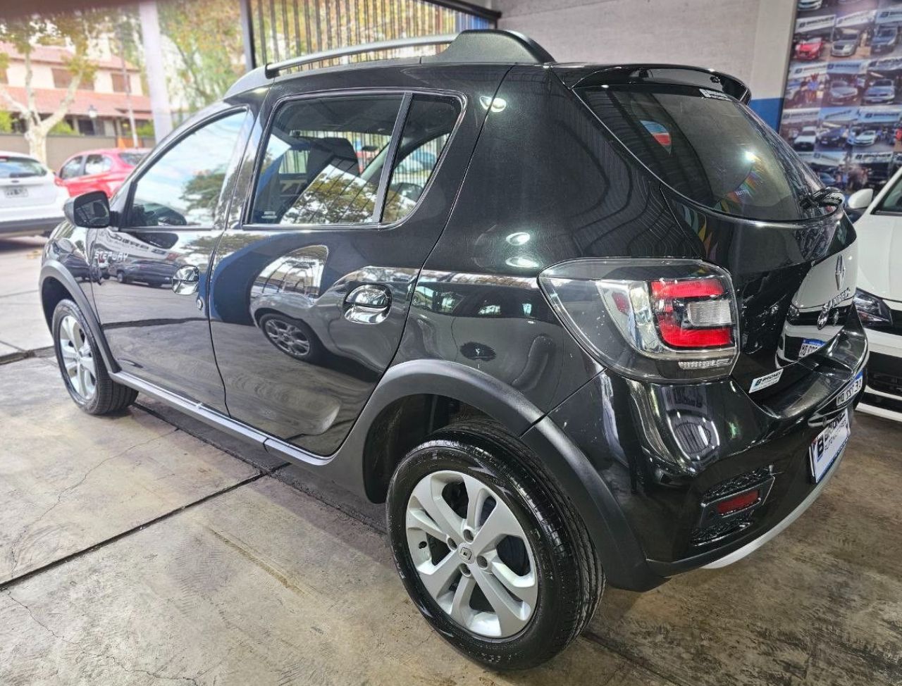 Renault Sandero Usado en Mendoza, deRuedas