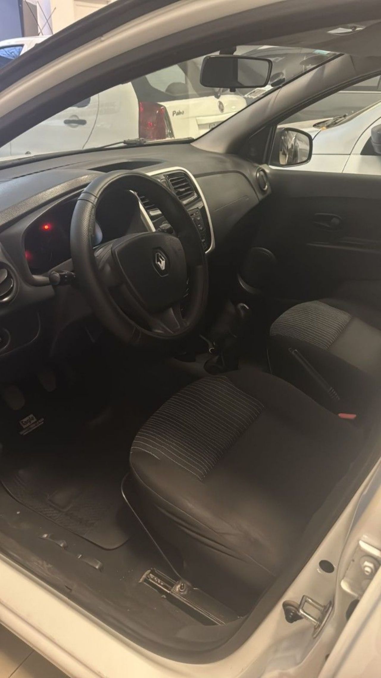 Renault Sandero Usado Financiado en Córdoba, deRuedas