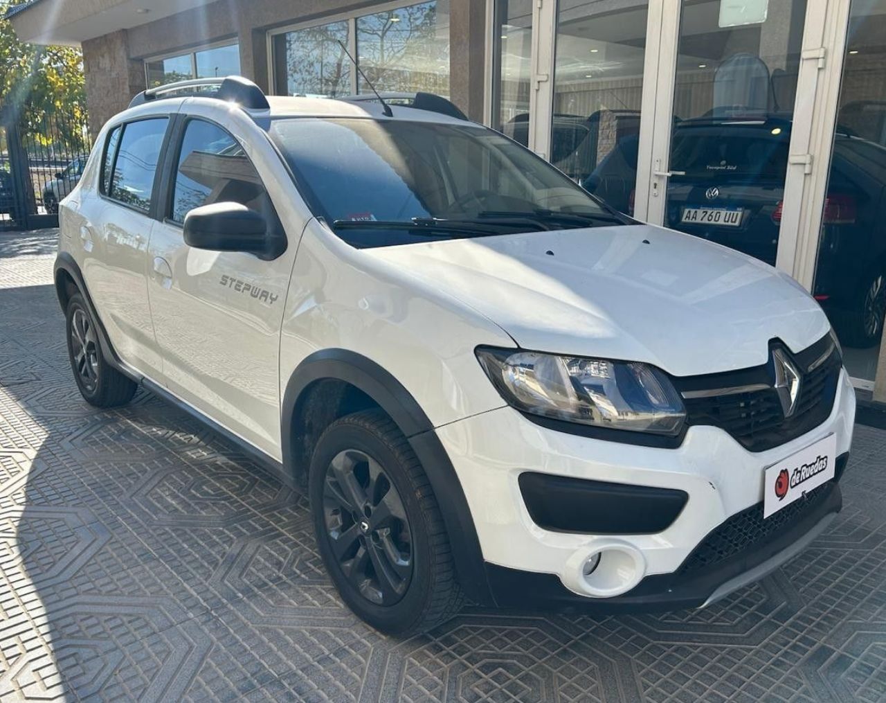 Renault Sandero Usado Financiado en Mendoza, deRuedas