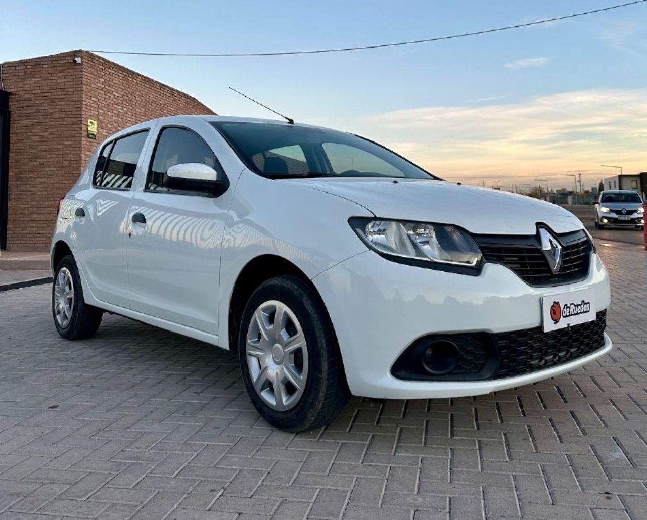 Renault Sandero Usado en Mendoza, deRuedas