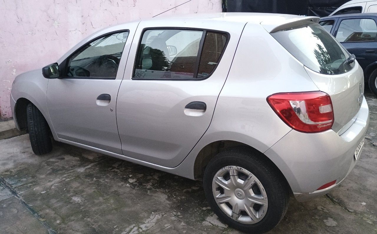 Renault Sandero Usado en Buenos Aires, deRuedas