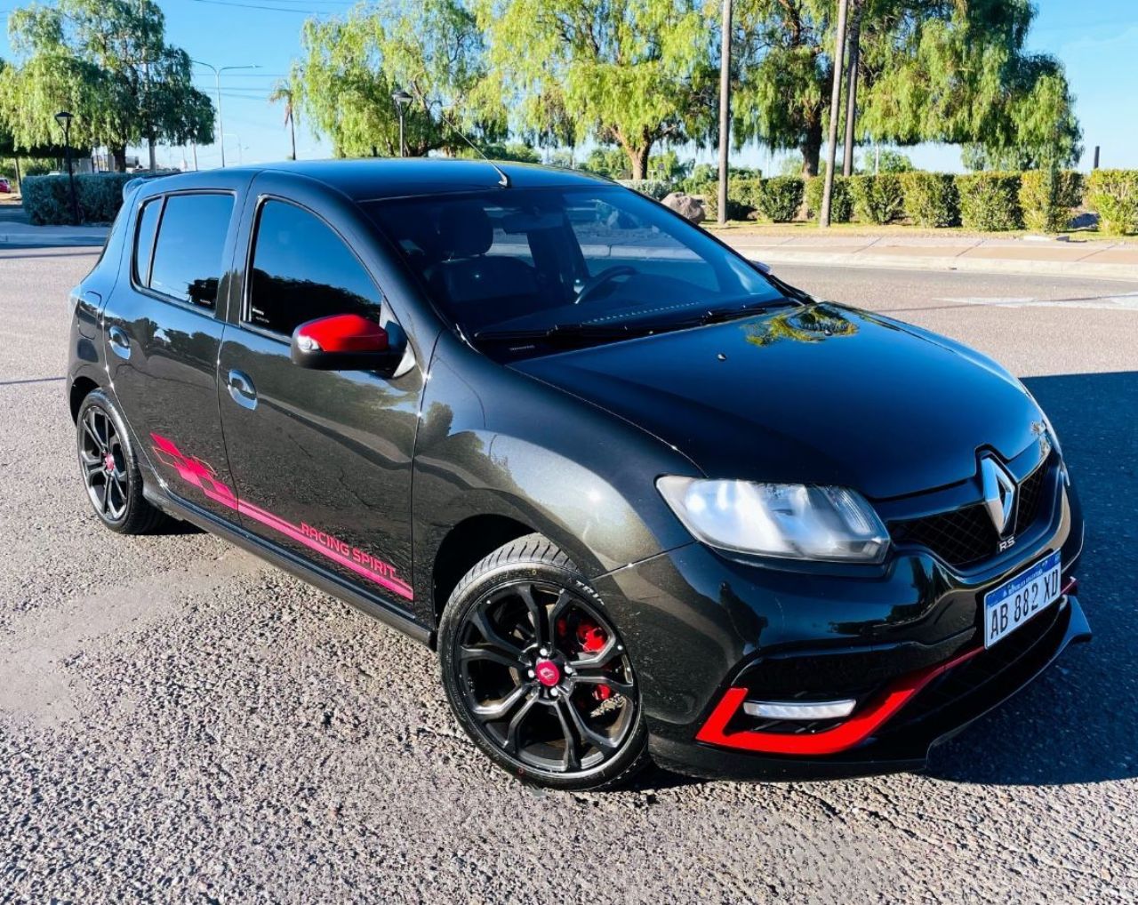Renault Sandero Usado Financiado en Mendoza, deRuedas