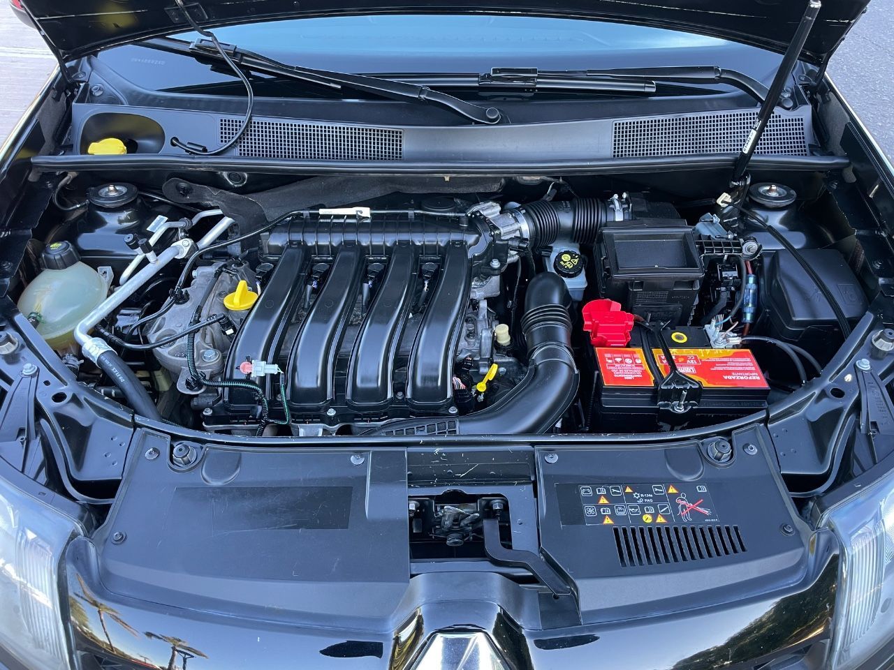 Renault Sandero Usado Financiado en Mendoza, deRuedas