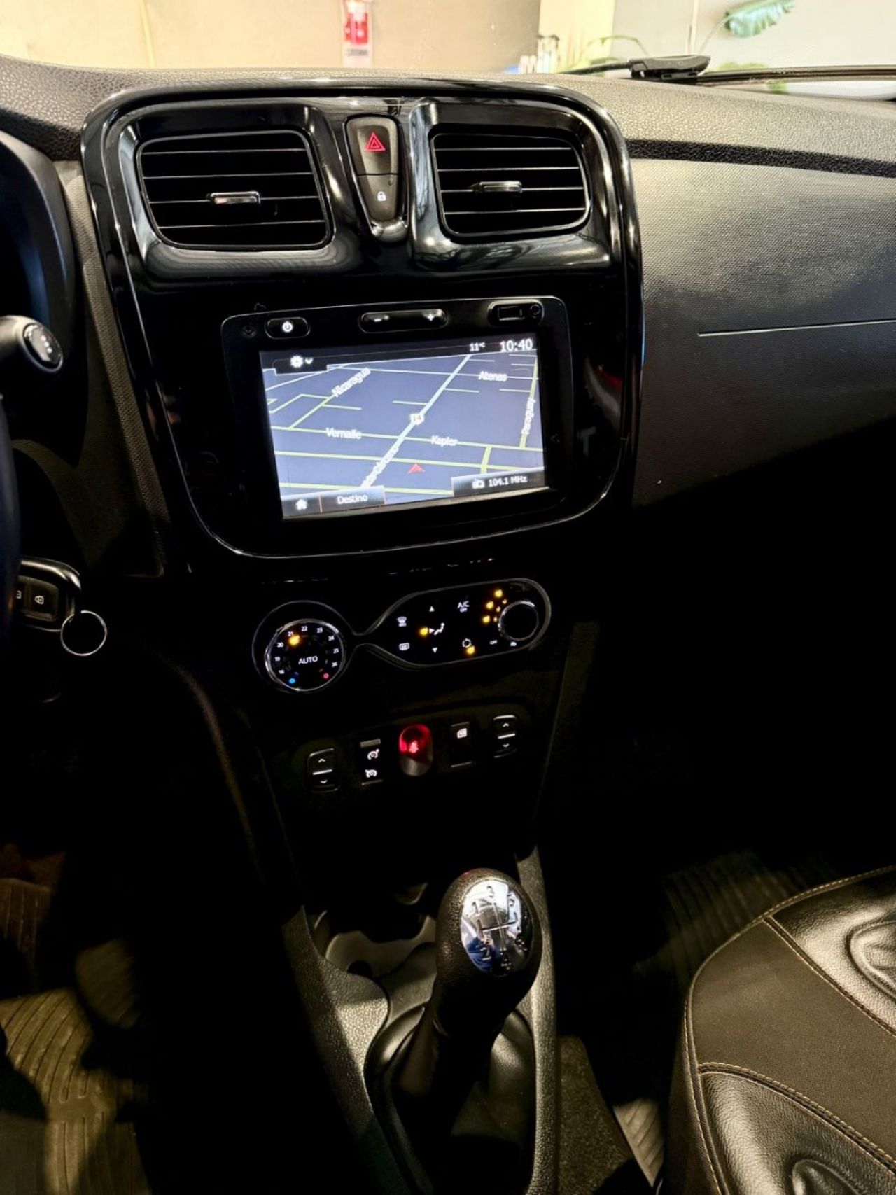 Renault Sandero Usado Financiado en Córdoba, deRuedas