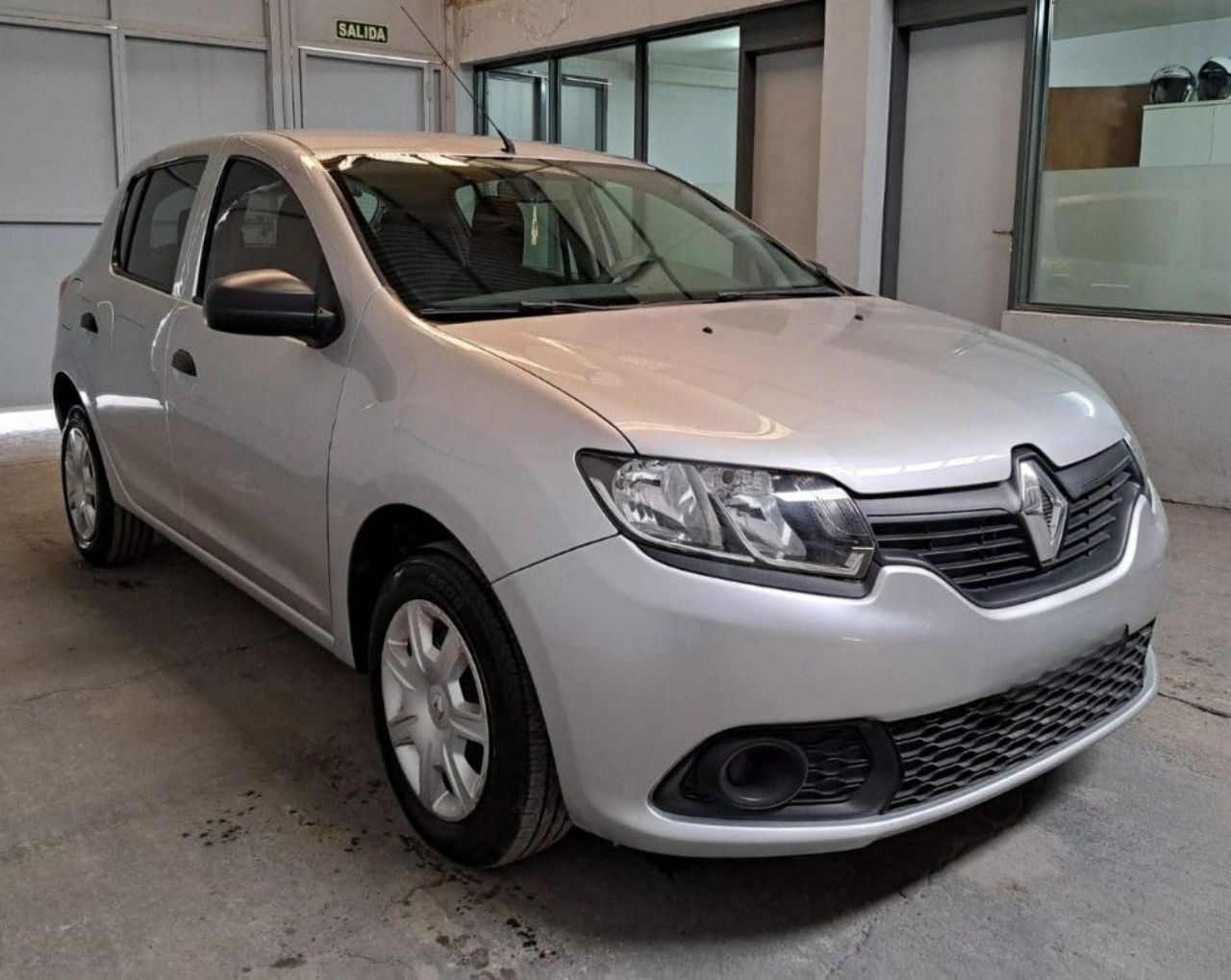 Renault Sandero Usado Financiado en Mendoza, deRuedas