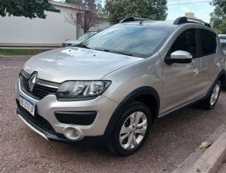 Renault Sandero Usado en Mendoza