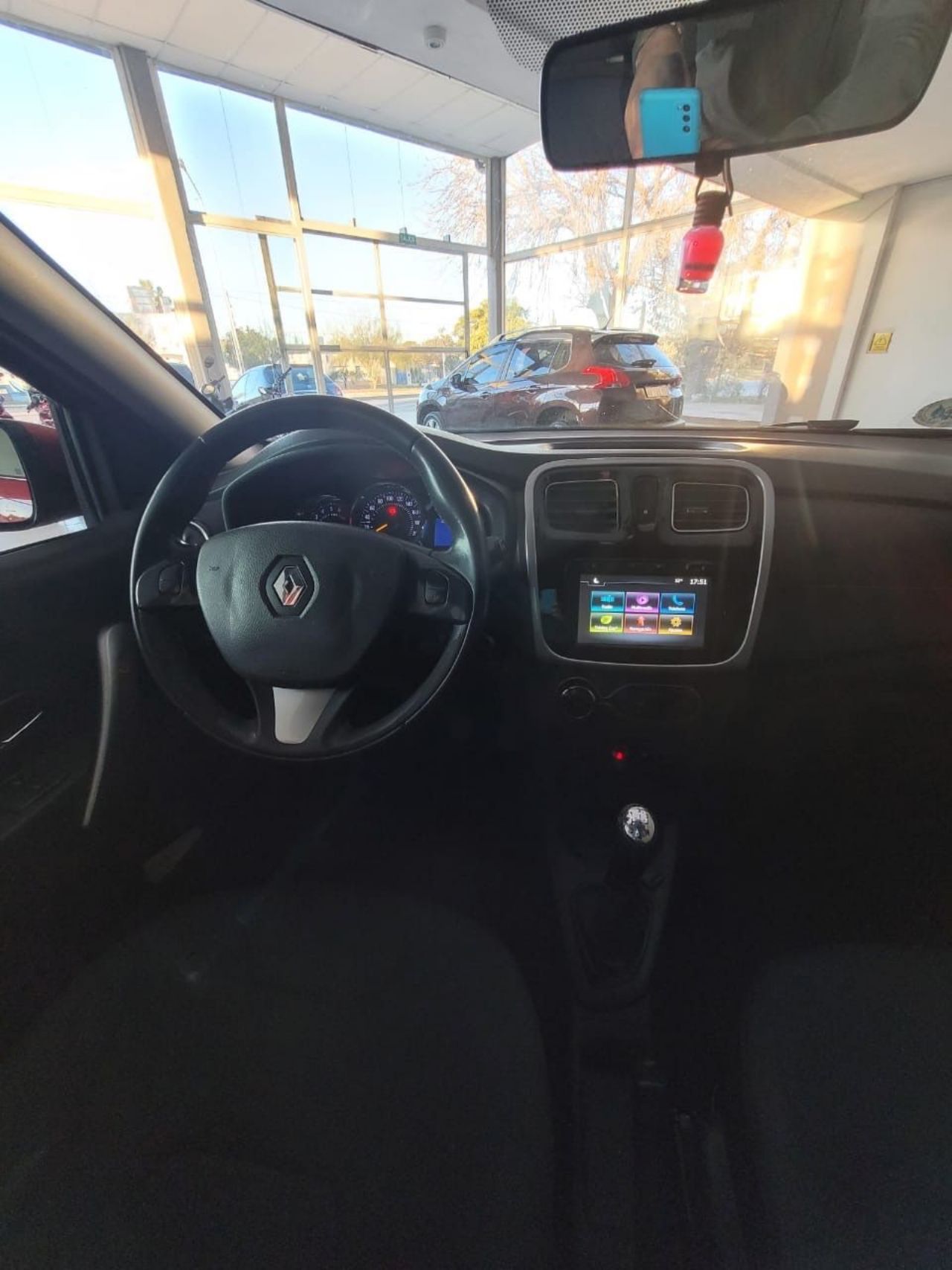 Renault Sandero Usado en Córdoba, deRuedas