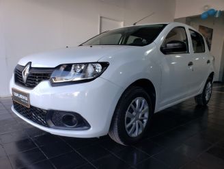 Renault Sandero Usado en Mendoza Financiado