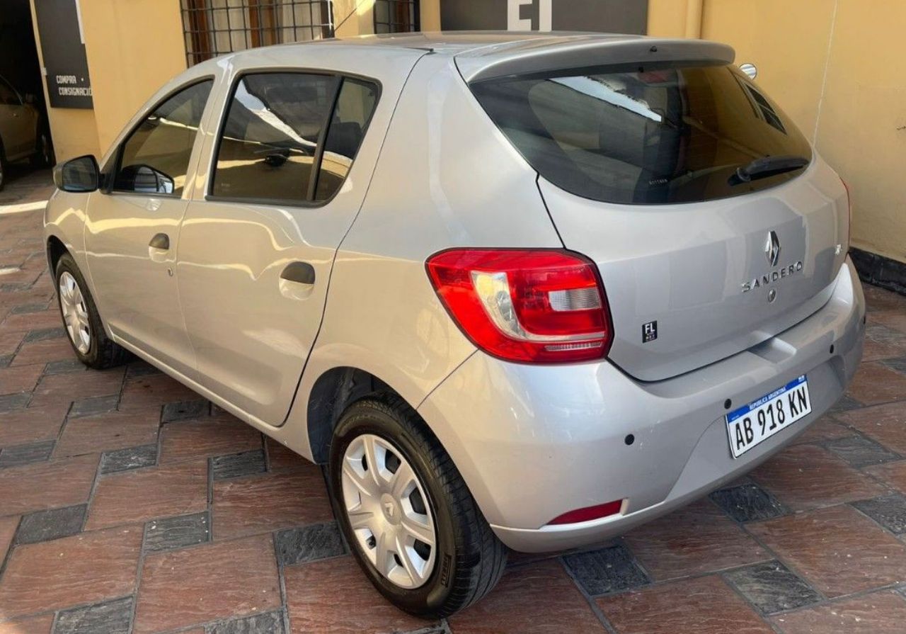 Renault Sandero Usado en Mendoza, deRuedas